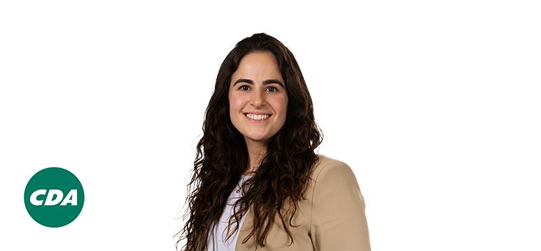 Portrait of Armut with logo CDA.