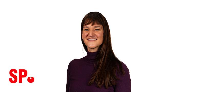 Portrait of Dobbe with logo SP.