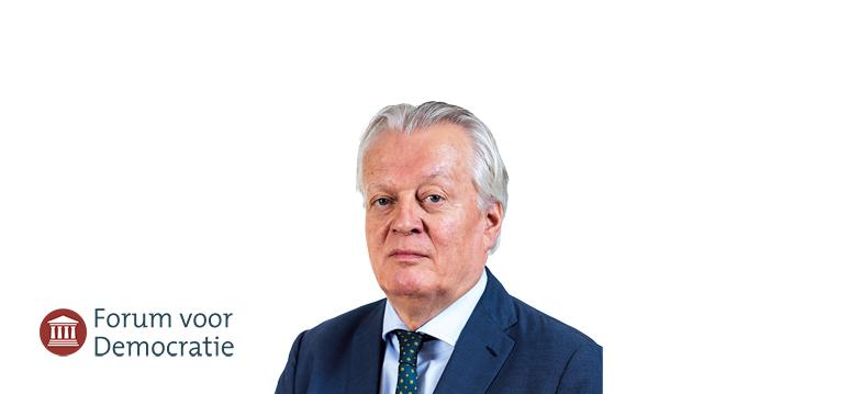 Portrait of Dekker with logo FvD. 