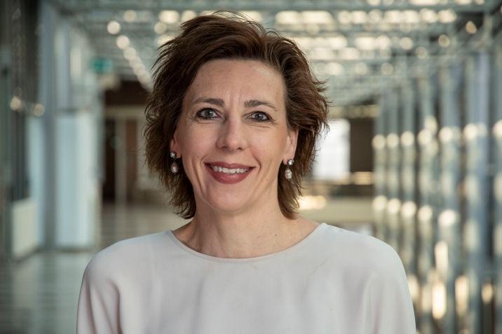 Simone Roos, secretary general of the House
