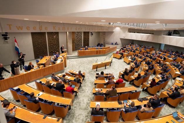 An overview of the Plenary hall during the post-election debate
